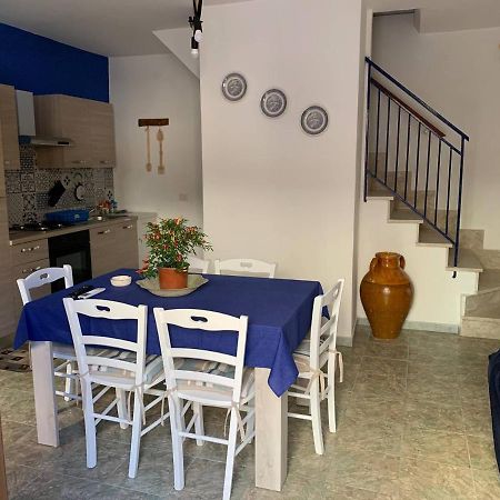 A Rizzilla Guest House Nicotera Buitenkant foto