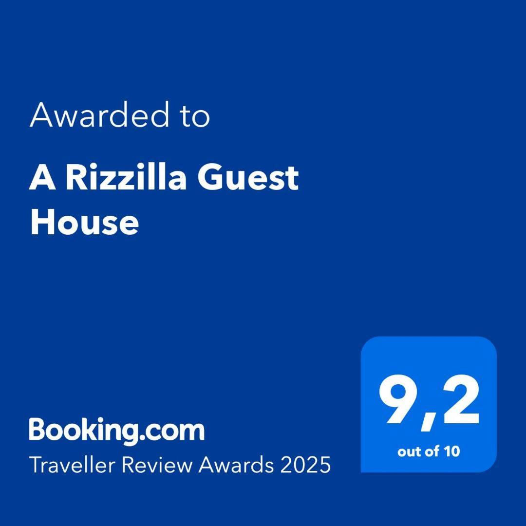 A Rizzilla Guest House Nicotera Buitenkant foto
